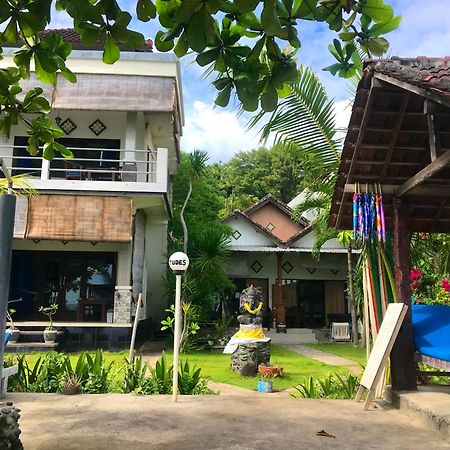 Tudes Homestay 아메드 외부 사진