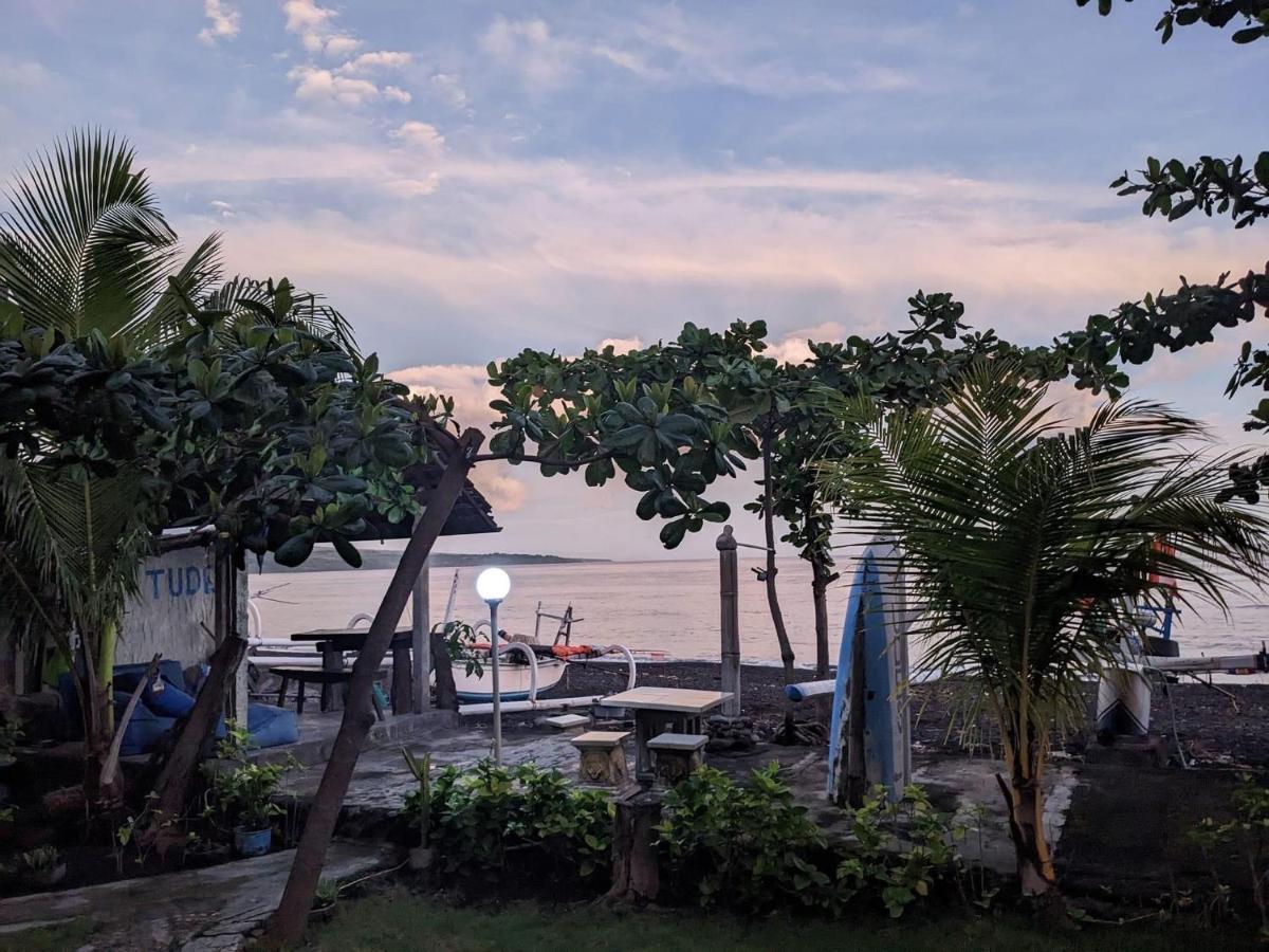 Tudes Homestay 아메드 외부 사진